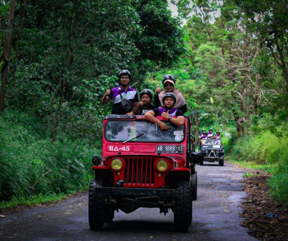 Paket gathering perusahaan ke Yogyakarta dengan Malioboro, Candi Prambanan, Keraton Yogyakarta, Jeep Merapi dan HeHa Sky View